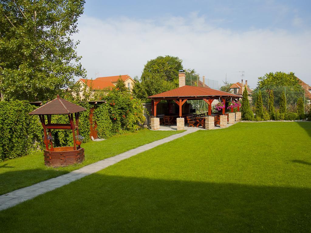 Penzion Fortune Dunajská Streda Exterior foto